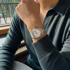 Neverest Timepiece