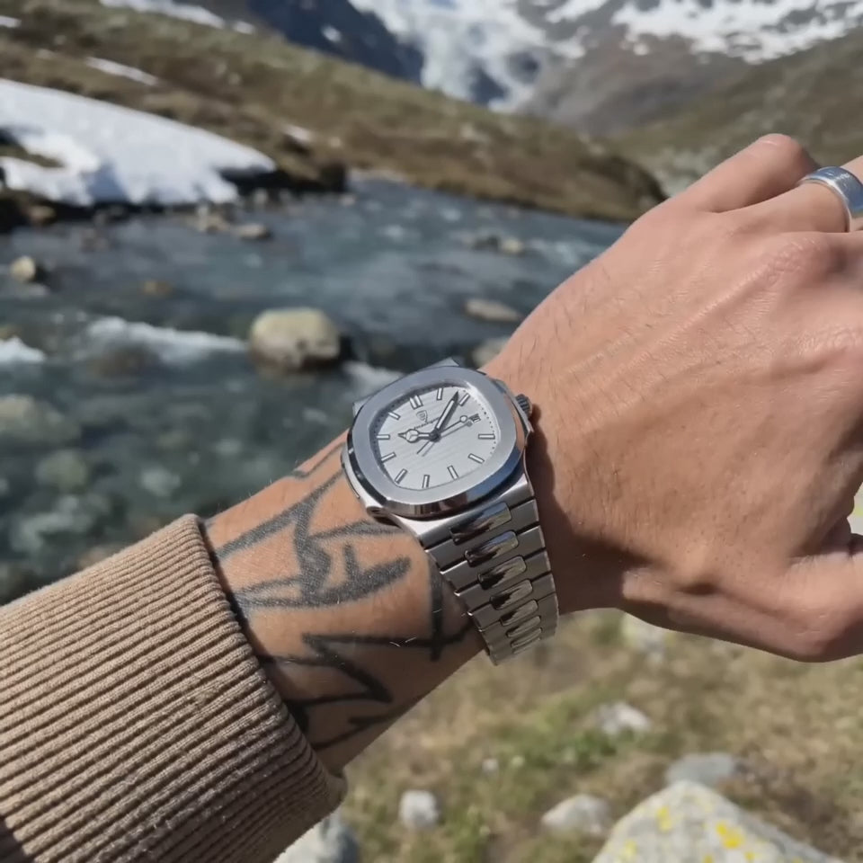 Reverie Timepiece